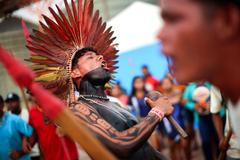 Škoda tyhle fotky minout: Punch hrdinou, sněhové inferno nebo finále po 100 letech