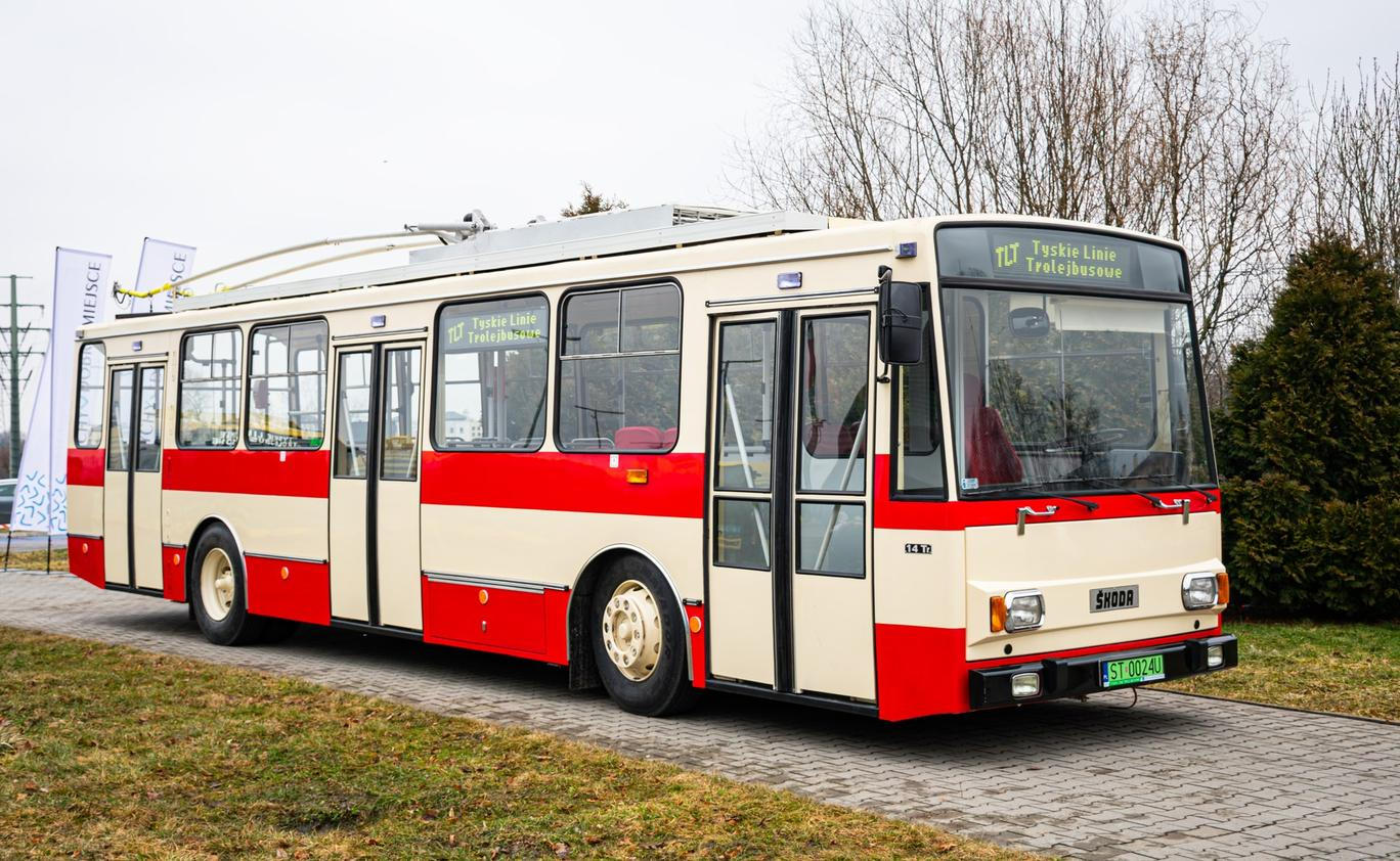 V polských Tychách zrenovovali trolejbus Škoda 14 Tr původně jezdící v Opavě.