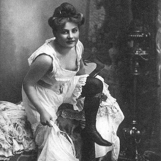 Kniha, Zmizelá Praha - Nevěstince a nevěstky, nevěstinec, prostituce, Stará Praha, Zmizelá Praha, Tenkrát, historie, podzim 2