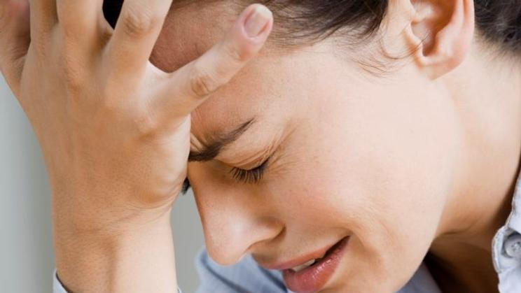 Žena, smutek, pláč