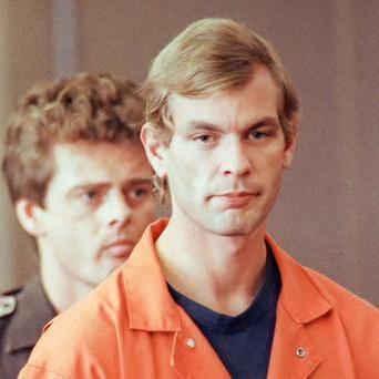 Jeffrey Dahmer, Monstrum Jeffrey Dahmer: 13 let jedl své oběti a vytvářel zombie z živých lidí