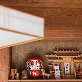  Nejdřív na tradiční čajové farmě, poté se zapojili i do různých dalších předsezonních prací. Myli okna, sekali trávu, počítali ručníky. 