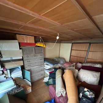 Samotný dům koupili v přepočtu zhruba za padesát tisíc eur. 