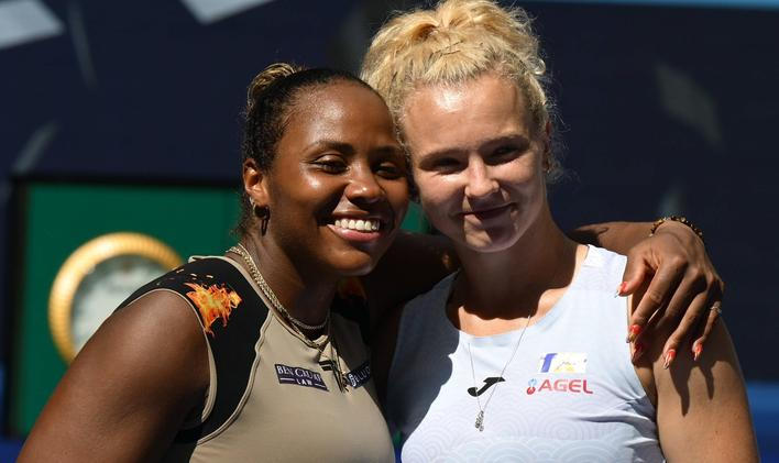 Townsendová a Siniaková