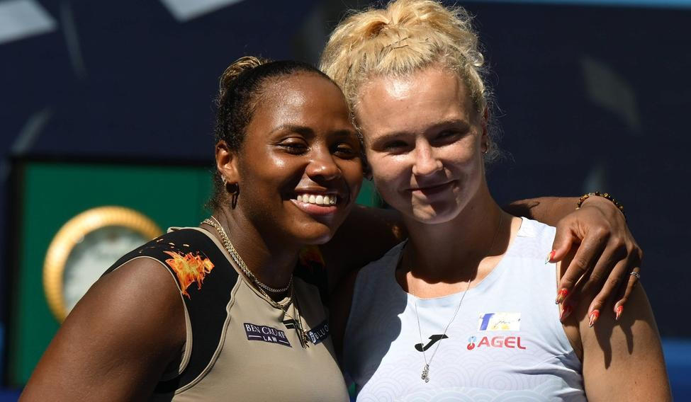 Townsendová a Siniaková