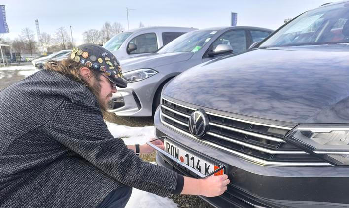 Německý autobazar Dat Autohus
