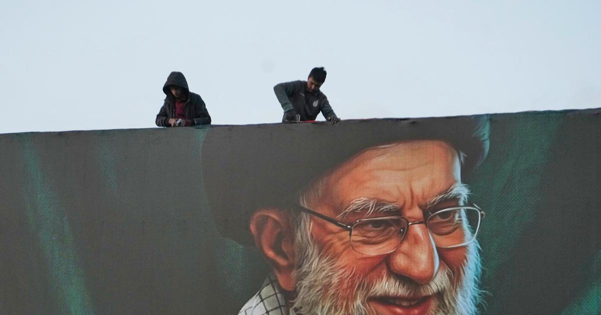 Chtěl být mučedníkem? K zabití Chameneího pomohly i dopravní kamery