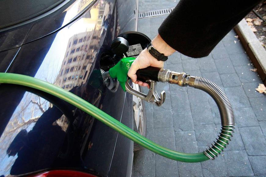 Na prahu energetického šoku. Expert popsal, jak se změní ceny na benzínkách