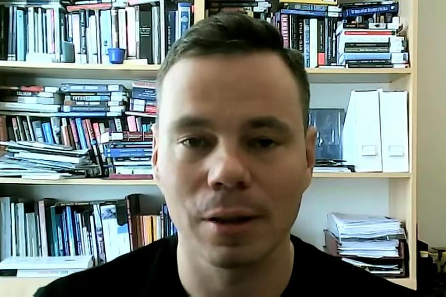 Bude to bolet všechny! Jedna země na tom ale vydělá, prozrazuje expert o válce