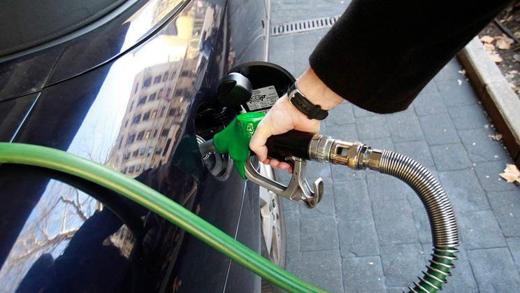 Ropa, benzin, čerpací stanice