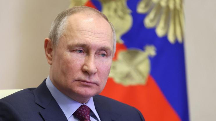 Spekulace o Putinově zdraví a izolaci