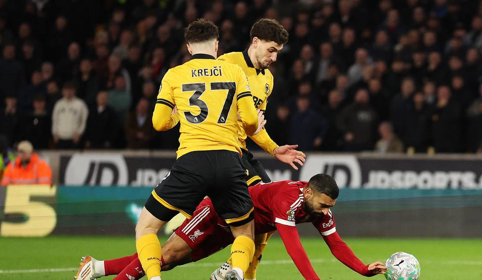 Premier League - Wolverhampton Wanderers v Liverpool