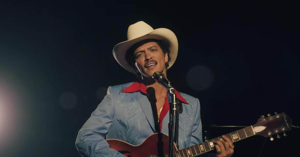 Romantické, hudebně poctivé, textově málo nápadité. Bruno Mars vydal nové album