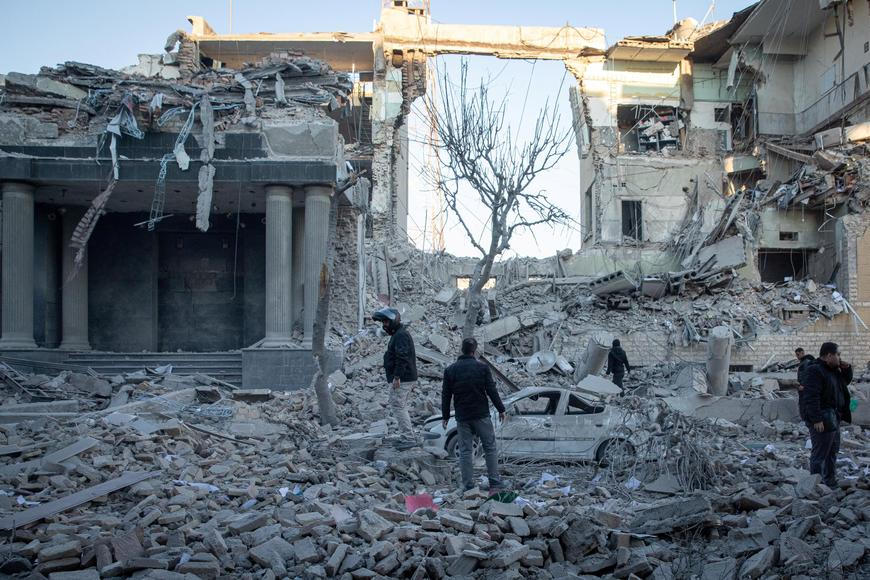 Íránci mění bojovou strategii: šířit co největší bolest a odradit Trumpa od úderů