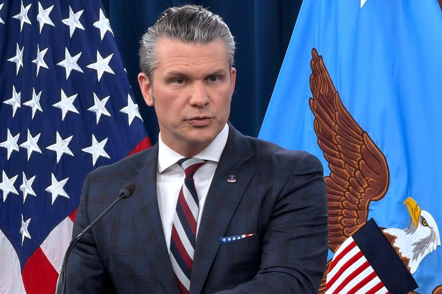 "Írán se pokusil prezidenta Trumpa zabít," oznámil ministr Hegseth