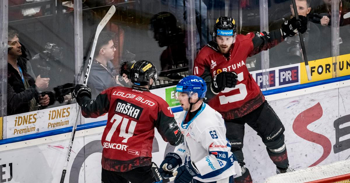 Kladno si po 13 letech zahraje play off, Sparta posunula divácký rekord