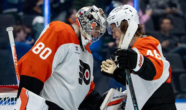 Flyers Canucks Hockey