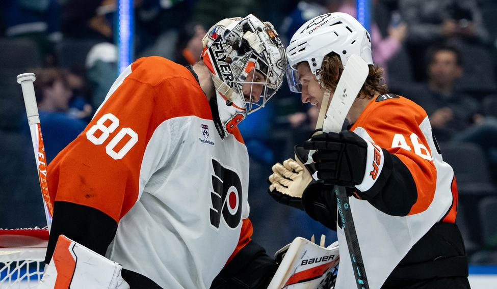 Flyers Canucks Hockey