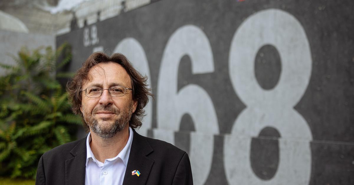 Historik Ladislav Kudrna zůstává na další funkční období ředitelem ÚSTR