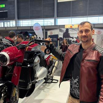 Novinky Jawy na výstavě Motosalon