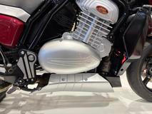 Novinky Jawy na výstavě Motosalon