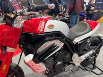 Novinky Jawy na výstavě Motosalon