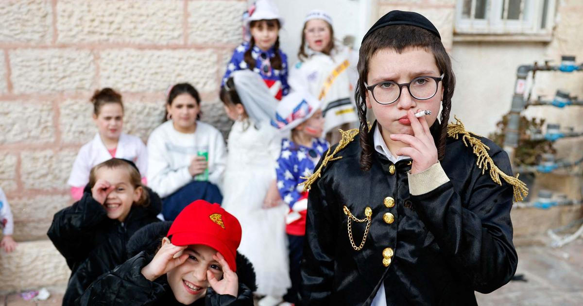 Purim ve stínu války: biblický příběh královny Ester se vrací  