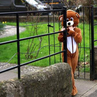 Purim ve stínu války: biblický příběh královny Ester se vrací  