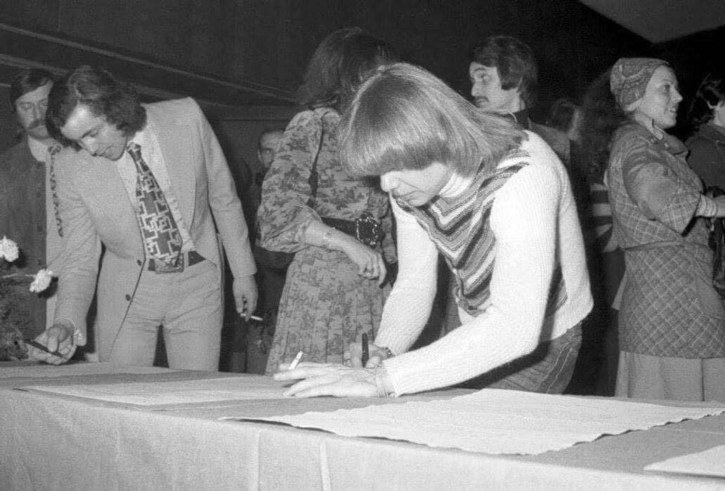 Ztráta paměti Františka Ringo Čecha? Podepsal, nebo nepodepsal s Jiřím Schelingerem antichartu?