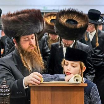 Škoda tyhle fotky minout: záchrana v oblacích, cyberwoman nebo psí oči