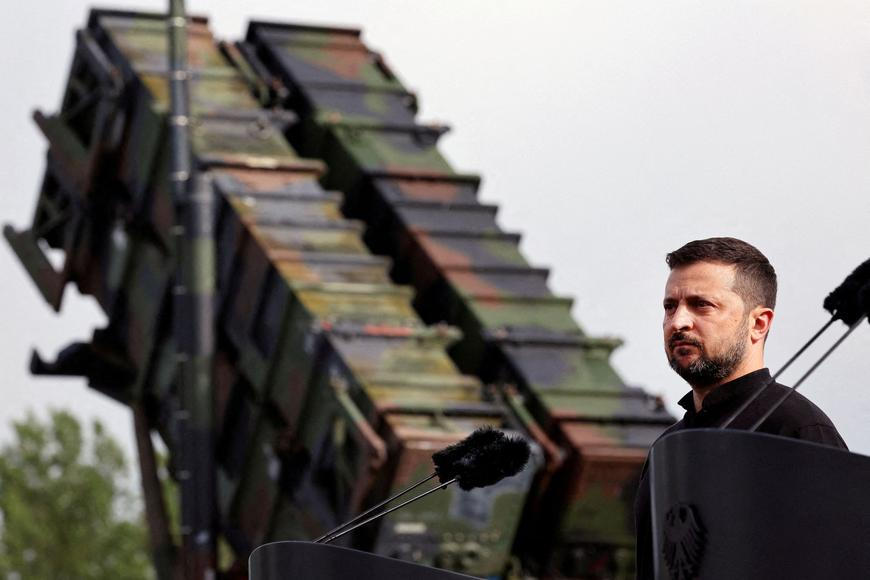 Zelenskyj: Rusko nechce ukončit válku, chystá jarní ofenzivu na východě