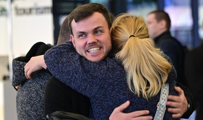 čeští turisté, přílet, návrat, repatriační let, Letiště Václava Havla Praha