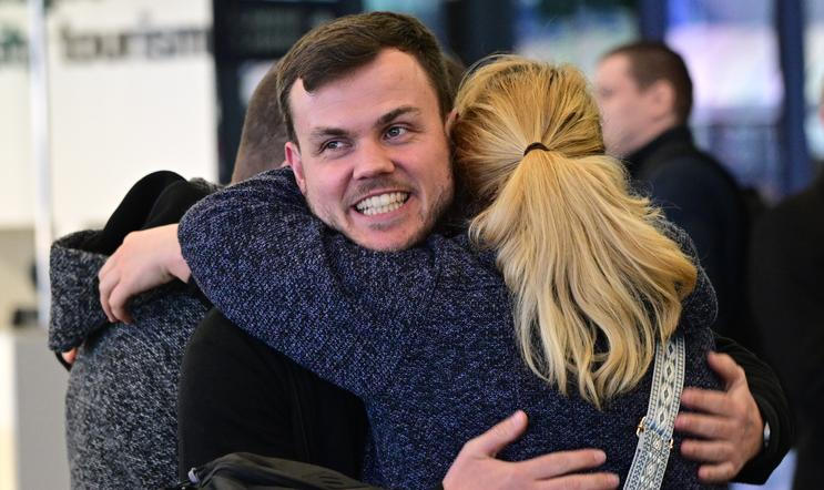 čeští turisté, přílet, návrat, repatriační let, Letiště Václava Havla Praha