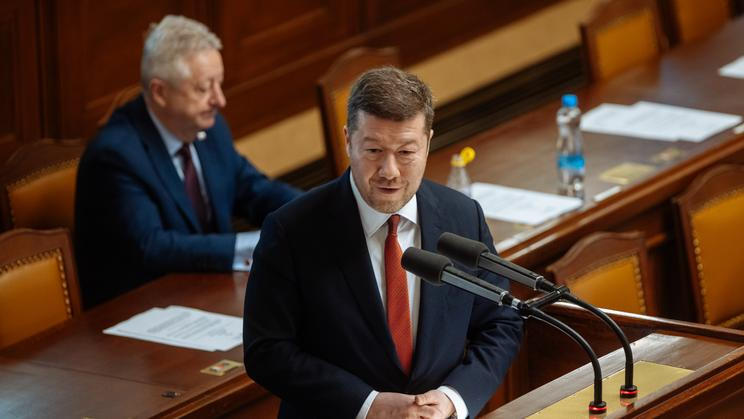 Tomio Okamura, Mimořádná schůze sněmovny k vydání Andreje Babiše a Tomia Okamury