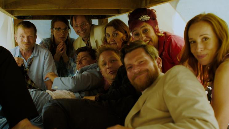 Českou komedii Přání k narozeninám: Křtiny režírovala Marta Ferencová. Premiéra filmu proběhne 12. března 2026.