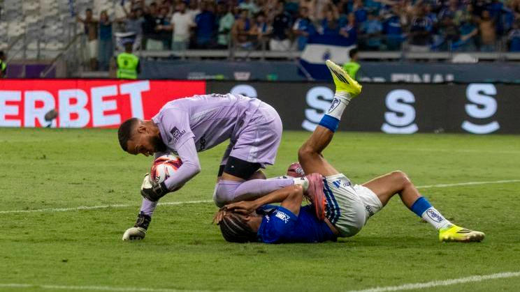 Match between Cruzeiro (MG) x Atletico (MG)