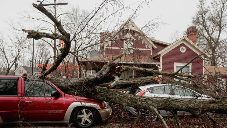 Následky tornáda v americkém městě Union City ve státě Michigan