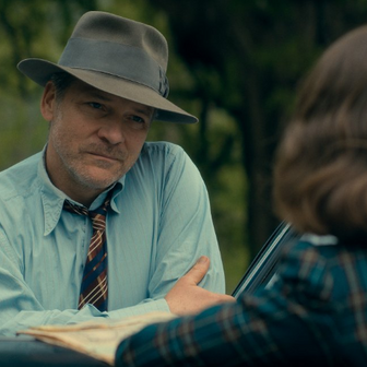 Peter Sarsgaard jako kriminalista ve filmu Nevěsta!