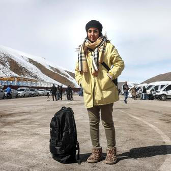 „Lidé se bojí vyjít do ulic.“ Svědectví Íránců na hranici s Tureckem