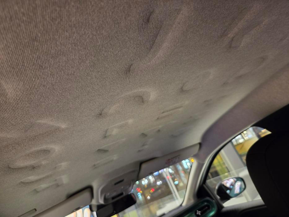 Stropnice má velmi zajímavý design.