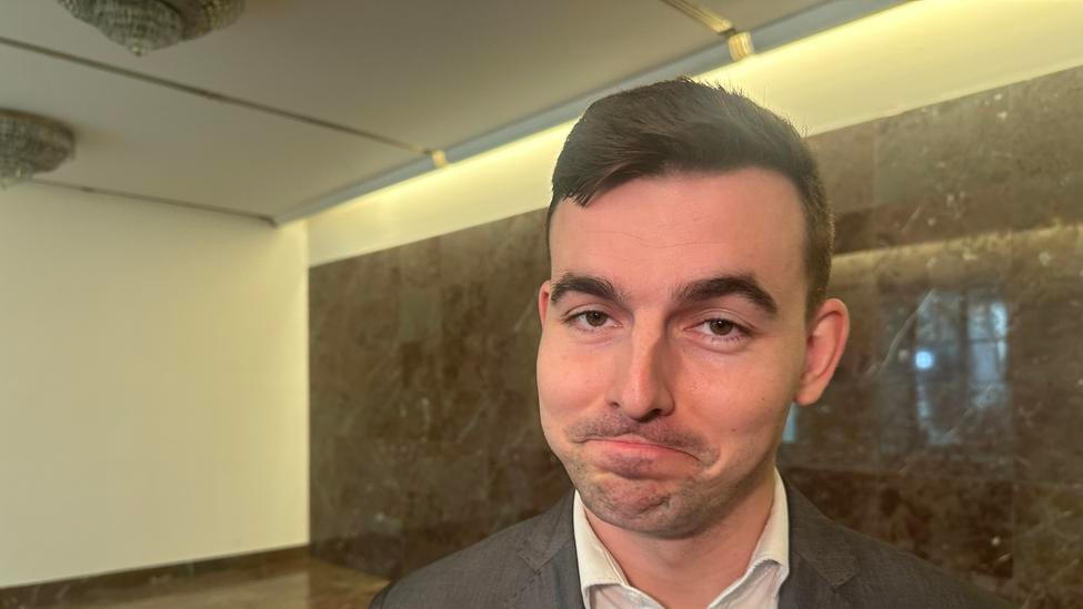 Zklamaný předseda Svobodných Libor Vondráček ve chvíli, kdy mluvil s Aktuálně.cz o konci své nejbližší kolegyně Markéty Šichtařové. 