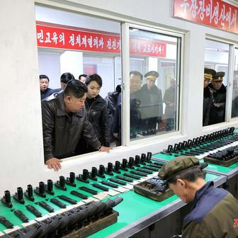 Přesná muška Kim Čong‑una: nástupkyně se učí od nejlepšího