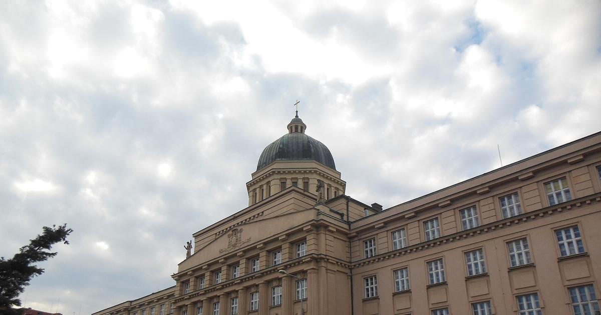 Katolická teologická fakulta už není pod nucenou správou, oznámilo ministerstvo