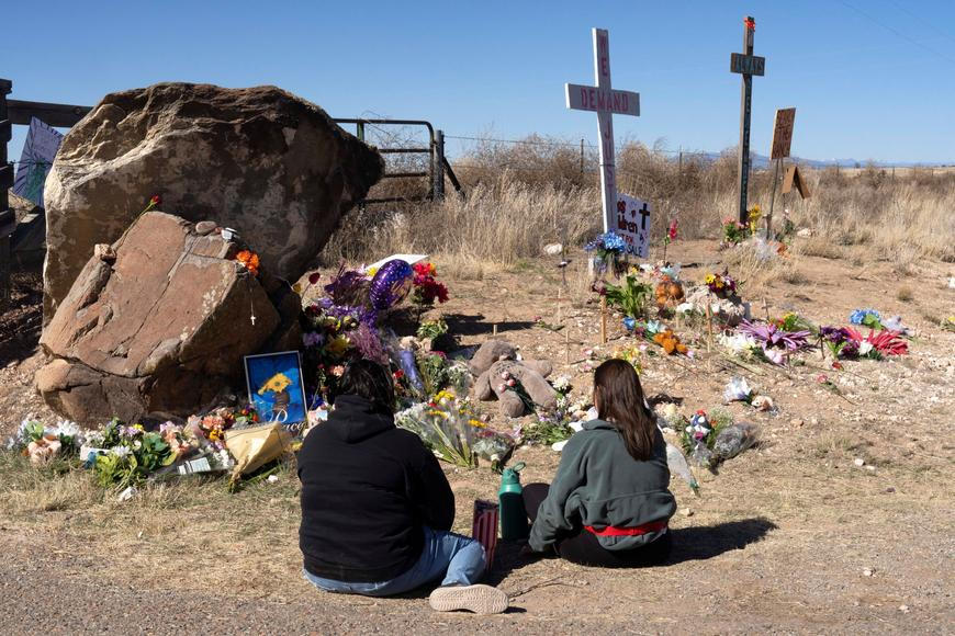 Záhada Epsteinova ranče. Policie pátrá po hrobech, vše odstartoval nepodepsaný dopis