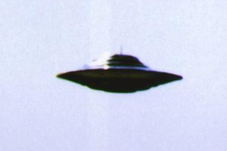Americký „UFO generál“ zmizel. Předtím pracoval na tajné základně