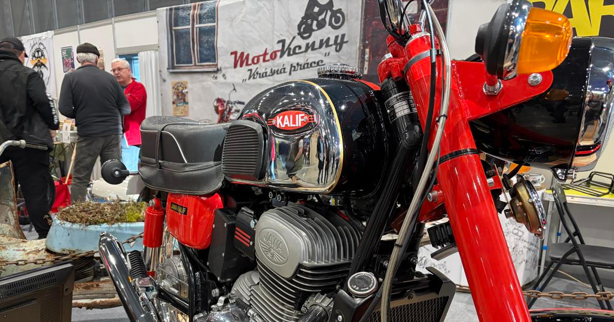 Stará Jawa s novým motorem. S Kalifem se vrací jedna z nejhezčích československých motorek do hry