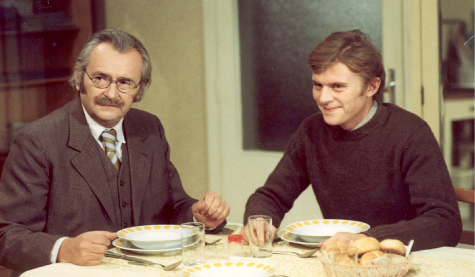 Jiří Sovák a Jiří Schmitzer ve filmu Marečku, podejte mi pero!