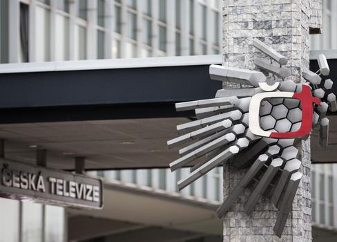 Česká televize / Logo / Kavčí hory / Televize / Nápis / Ilustrační snímek / Economia