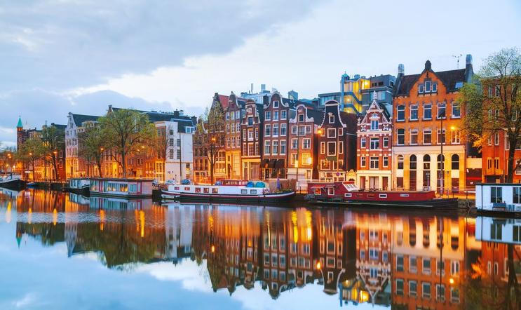 Nejšťastnější země, žena