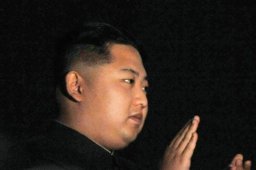 Severní Korea odpálila asi deset balistických střel, dopadly do moře